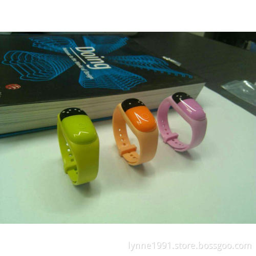 2015 Newest Hot Selling Children/Kids Smart Bracelet